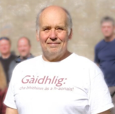 Des Scholes, Gaelic tutor and friend, passes away